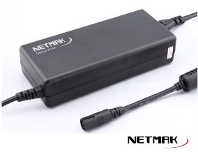 Cargador Notebook Universal Automatico Netmak (NM-1284) 65W