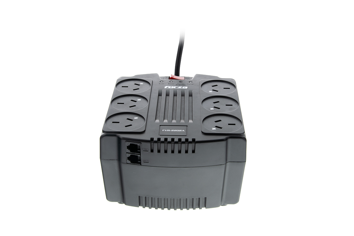 Estabilizador 2202va/1100W Forza (FVR-2202A)