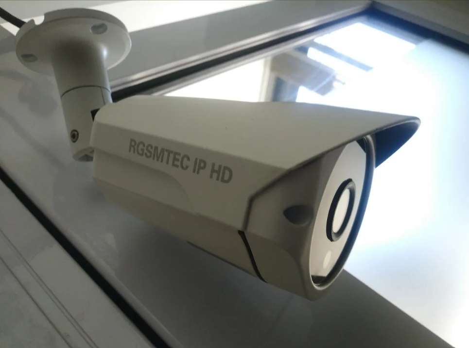Camara IP 3.6 Mm Full HD Bullet 5MP AHD (RGSMTEC IP HD) D700 IP