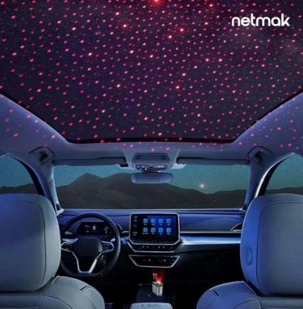 Cargador para Auto 4en1 66W con Proyector Netmak (NM-UCC9)