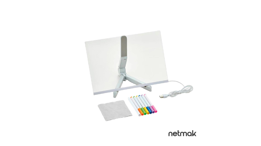Pizarra de Acrlico Lumi 4000K con Marcadores Netmak (NM-PM105)